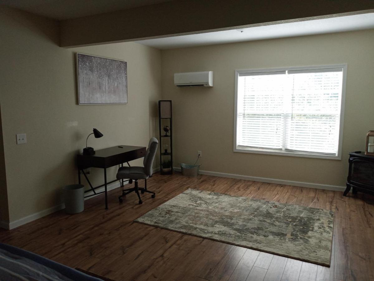 Tranquil Creekside Mountain View Getaway Apartamento Clyde Exterior foto